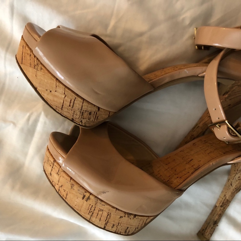 Jessica Simpson Roxee Platforms - Picture 6 of 6